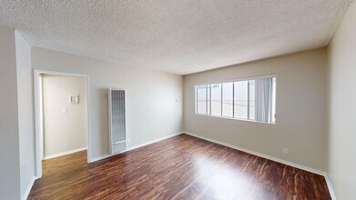 830 S. Grandview in Los Angeles, CA - Foto de edificio - Interior Photo