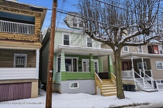 239 Division St in Wilkes-Barre, PA - Building Photo - Building Photo