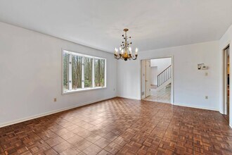 11704 Woodland Dr in Timonium, MD - Building Photo - Building Photo