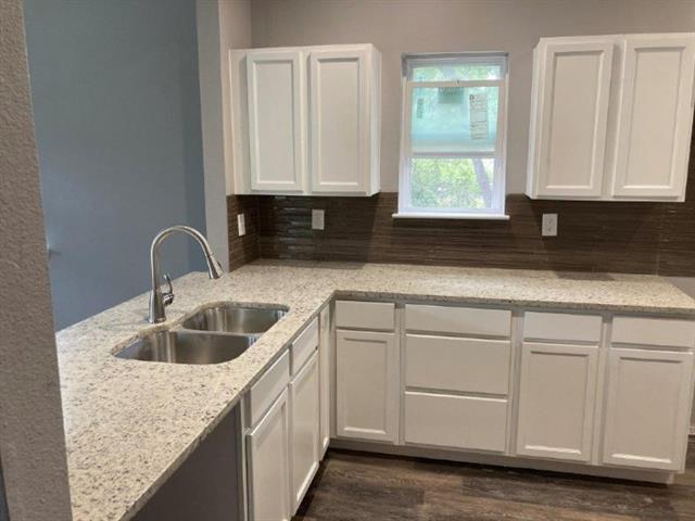 112 E Oak St in Whitewright, TX - Building Photo - Building Photo