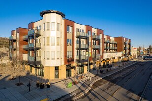 Montgomery Place in Calgary, AB - Building Photo