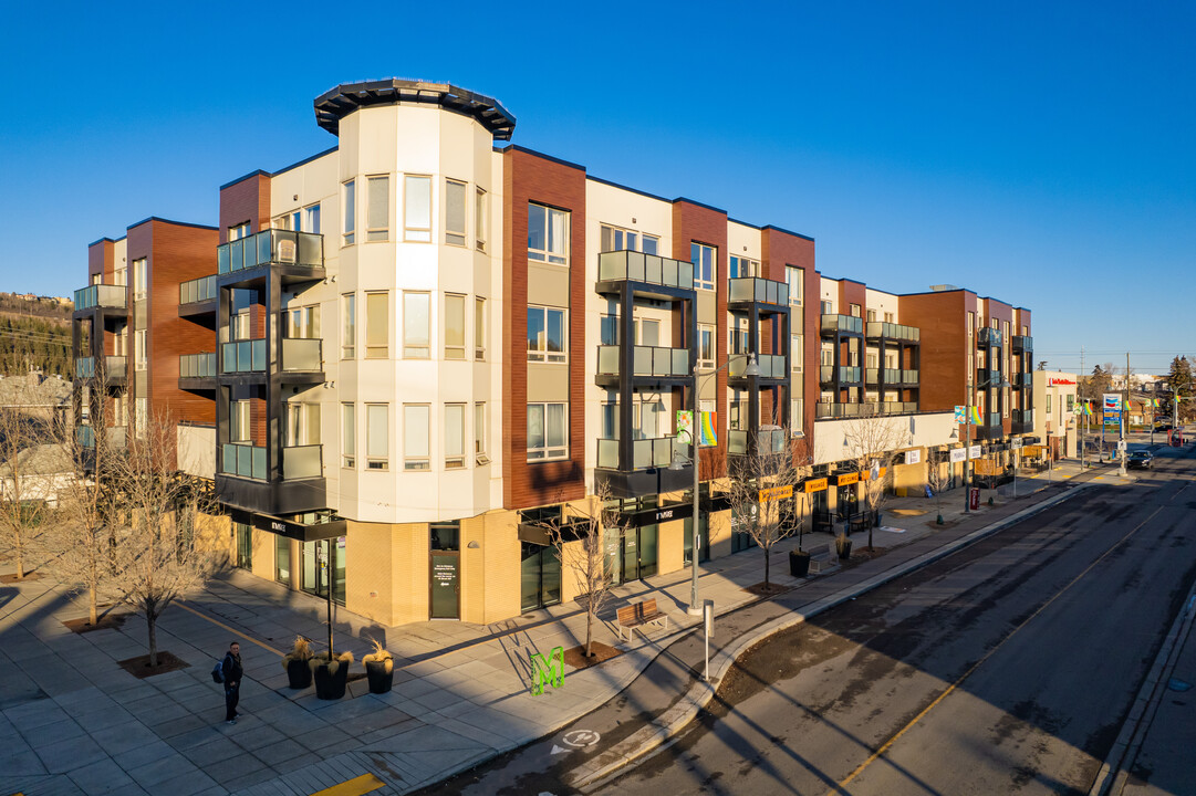 Montgomery Place in Calgary, AB - Building Photo