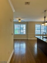 1 Elizabeth St in Raritan, NJ - Building Photo - Building Photo