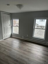 63 Pierce St in Plymouth, PA - Foto de edificio - Building Photo