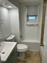 30 Gates Ave in Brentwood, NY - Building Photo - Building Photo