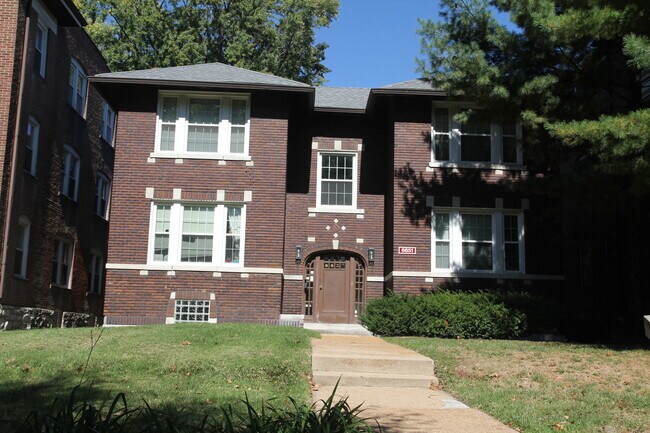 6651 Kingsbury Blvd, Unit 1E