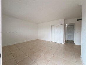1265 W 24th St in Hialeah, FL - Building Photo - Building Photo