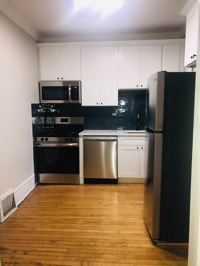 517 Hamilton St in Evanston, IL - Building Photo - Building Photo