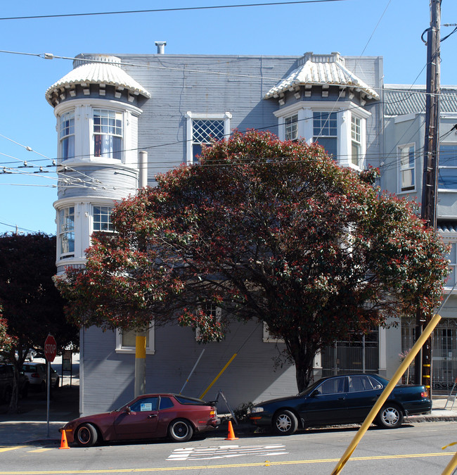 605-607 Castro St in San Francisco, CA - Building Photo - Building Photo