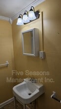 205 N Willard St in Burlington, VT - Building Photo - Building Photo
