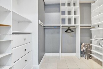 205 N 31st Ave in Hollywood, FL - Foto de edificio - Building Photo