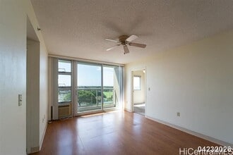 94-302-302 Paiwa St in Waipahu, HI - Building Photo - Building Photo