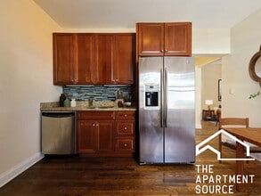 736 W Addison St, Unit 1 in Chicago, IL - Building Photo - Building Photo