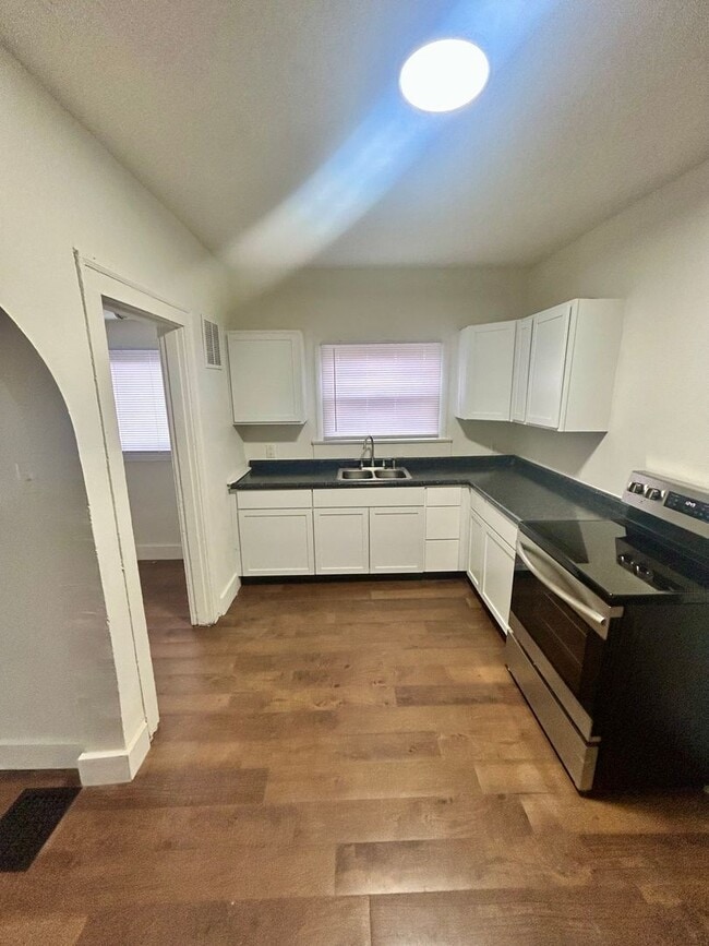 property at 2922-2924 Ruckle St