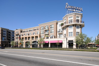 The Americana at Brand in Glendale, CA - Building Photo - Building Photo