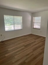 1107 Silverton Ct in Clarksville, IN - Building Photo - Building Photo