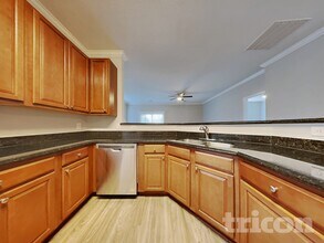 302 Merchants Dr in Columbia, SC - Building Photo - Building Photo