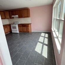 286 S William St in Newburgh, NY - Building Photo - Building Photo