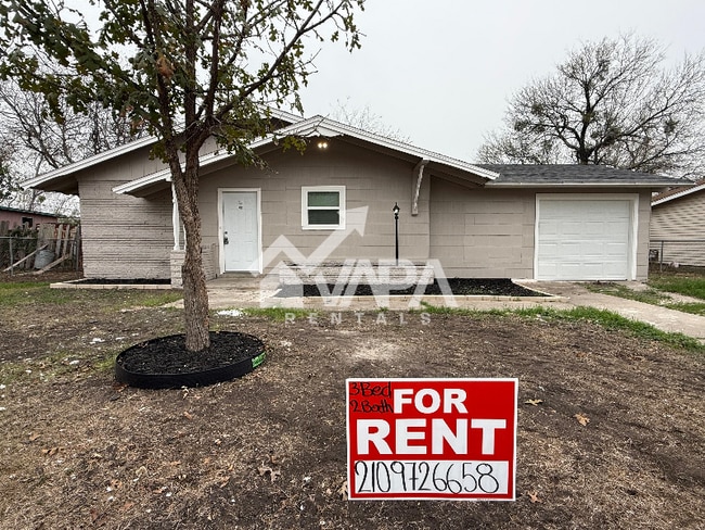 property at 174 Daytona Dr