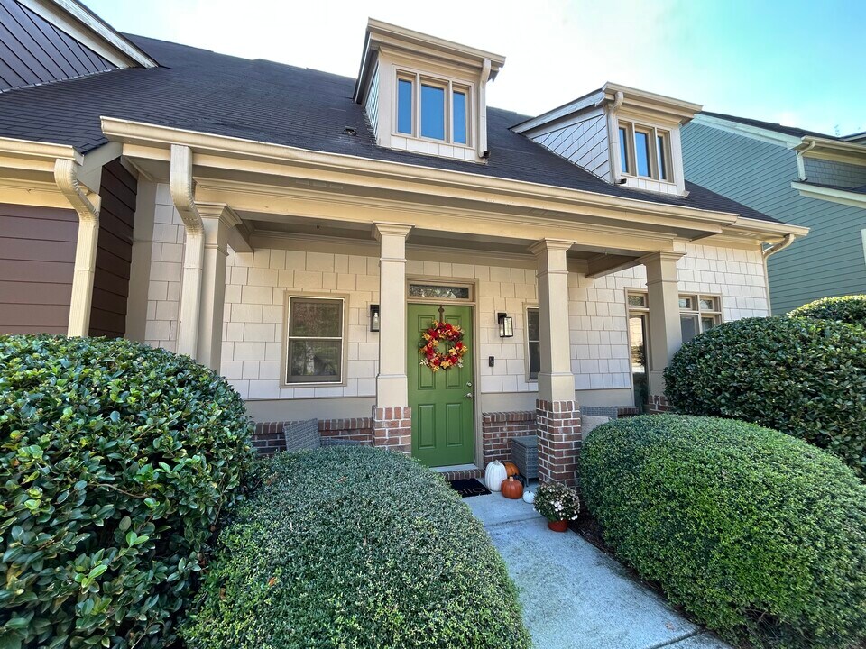 2535 Village Creek Landing SE in Atlanta, GA - Building Photo