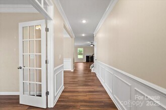 2433 Chinkapin Ct in Gastonia, NC - Building Photo - Building Photo
