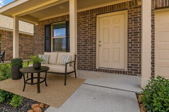 18654 Gravago Ln in New Caney, TX - Building Photo - Building Photo