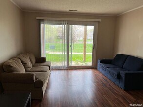 832 Bloomfield Village Blvd in Auburn Hills, MI - Building Photo - Building Photo