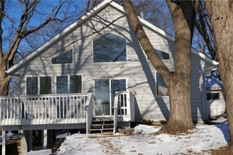 4301 Quaker Trl NE in Prior Lake, MN - Building Photo - Building Photo