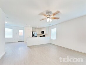 1620 Parlier St in McKinney, TX - Foto de edificio - Building Photo