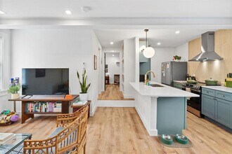 2808 Jefferson St in Austin, TX - Building Photo - Building Photo