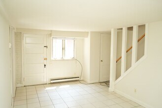 109 Piedmont Ave N in Charlottesville, VA - Building Photo - Building Photo