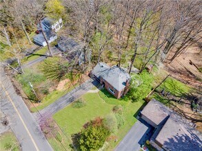 288 Oakridge Dr in Rochester, NY - Building Photo - Building Photo