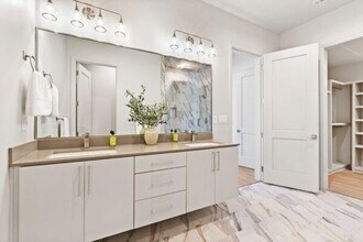 1900 S Ervay St in Dallas, TX - Building Photo - Building Photo