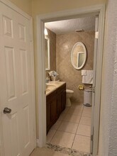 5839 NW 16th St in Sunrise, FL - Building Photo - Building Photo