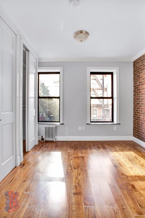 120 E 102nd St