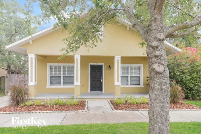 320 E Broad St in Tampa, FL - Building Photo