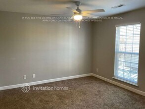 3111 Alder Way, Unit 1 in Greensboro, NC - Foto de edificio - Building Photo