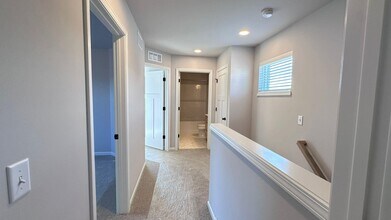 7647 Stones Throw Dr in Madison, WI - Building Photo - Building Photo