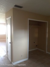 808 Van Lieu St-Unit -Unit B in Kissimmee, FL - Building Photo - Building Photo