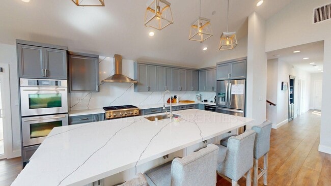 1646 Santa Ana Ave in Costa Mesa, CA - Building Photo - Building Photo