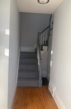 12 Maple Cir, Unit 2 in Marblehead, MA - Building Photo - Building Photo