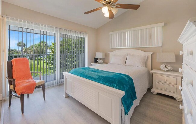 902 Palm Ave in Boca Raton, FL - Building Photo - Building Photo