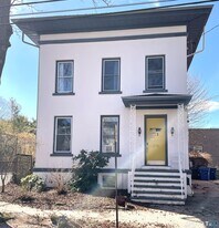 272 St John St in New Haven, CT - Building Photo