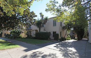 3352 Rowena Ave Apartments