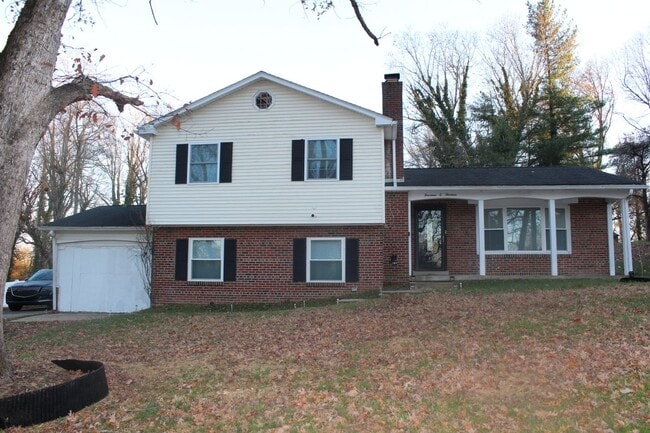 property at 14013 Gadsen Ct