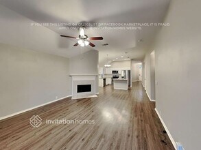 4737 Park Downs Dr in Fort Worth, TX - Foto de edificio - Building Photo