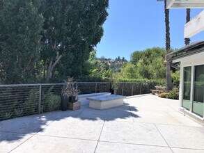 4376 Pampas Rd in Los Angeles, CA - Building Photo - Building Photo