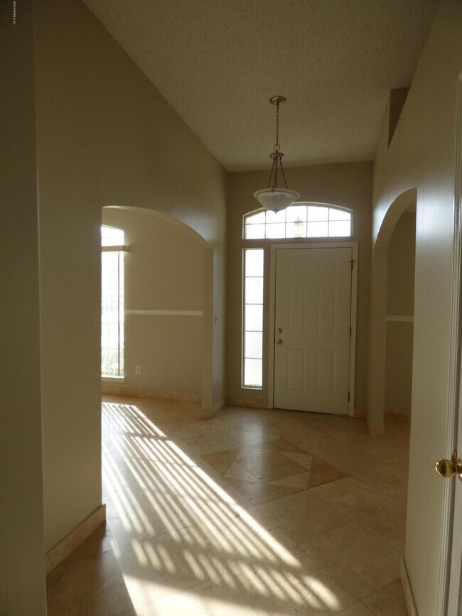 1685 Aston Hall Ct in Jacksonville, FL - Building Photo - Building Photo