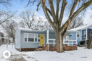 8925 Main St in Kansas City, MO - Building Photo