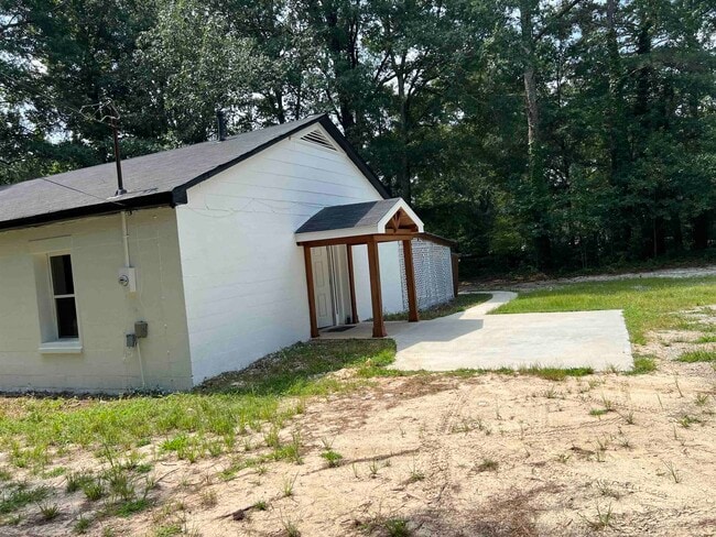 property at 1716 GA-85